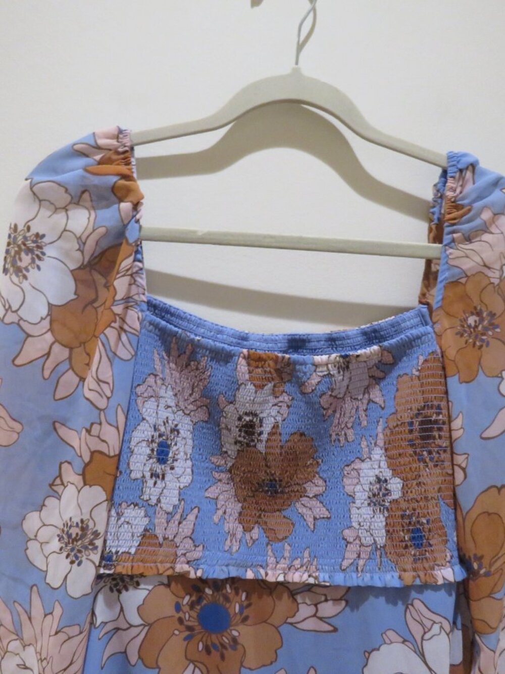 ARITZIA WILFRED Villa Smocked Dress in Soft Iris Poetic Floral Romantic US 6 - Picture 11 of 14